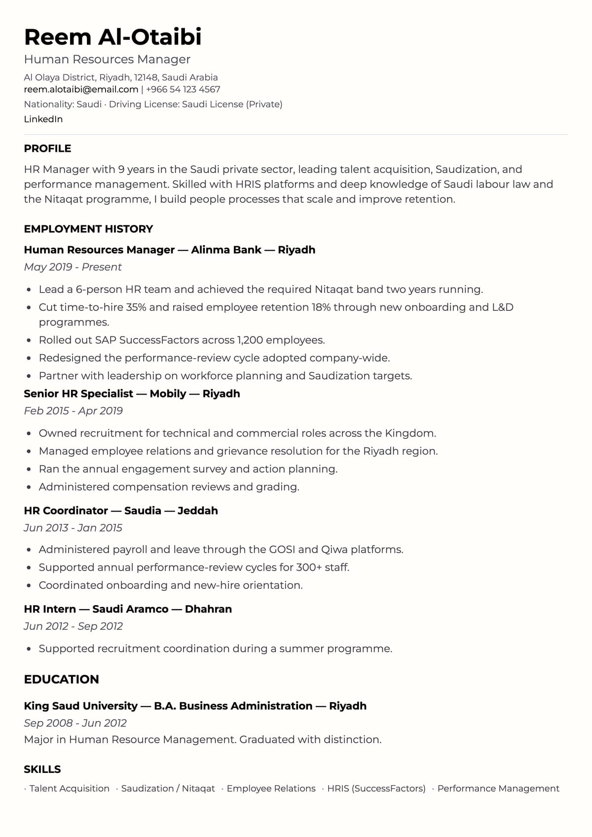 Classic CV template for أخصائي موارد بشرية