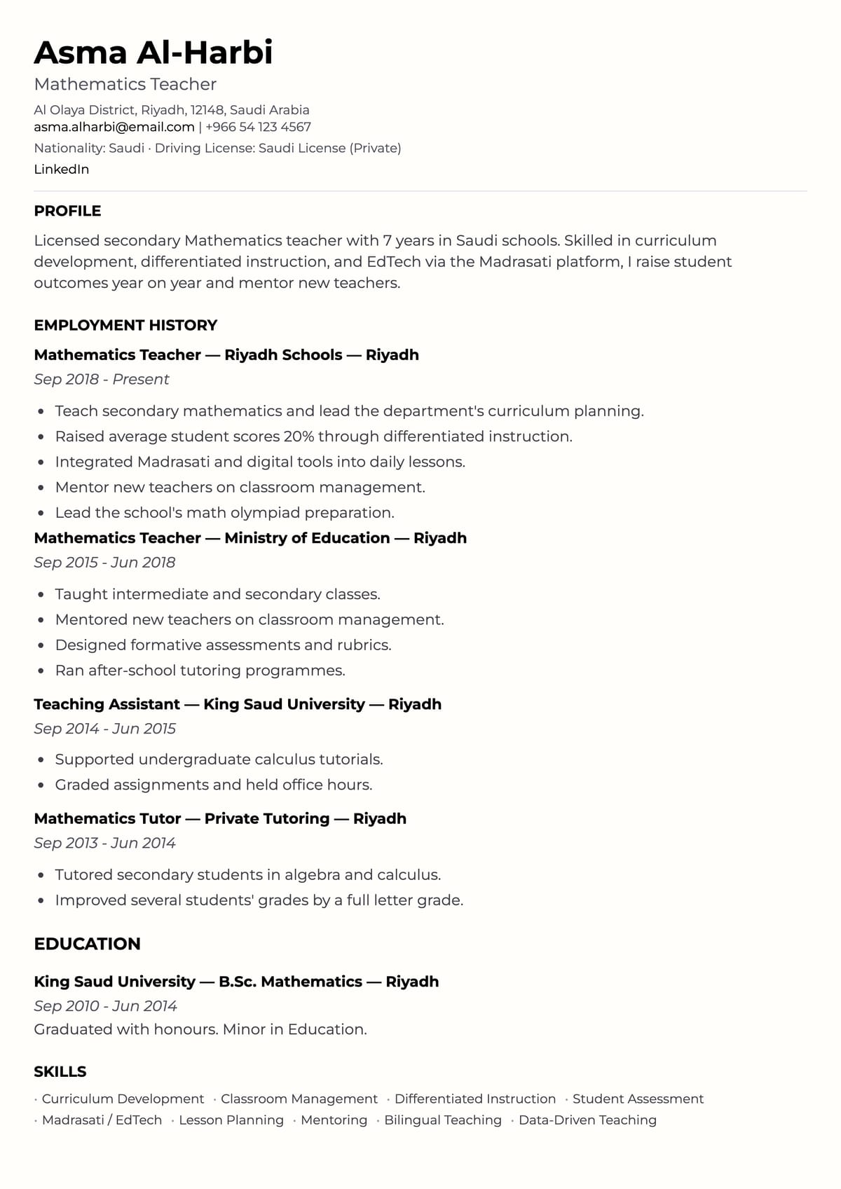 Classic CV template for معلم